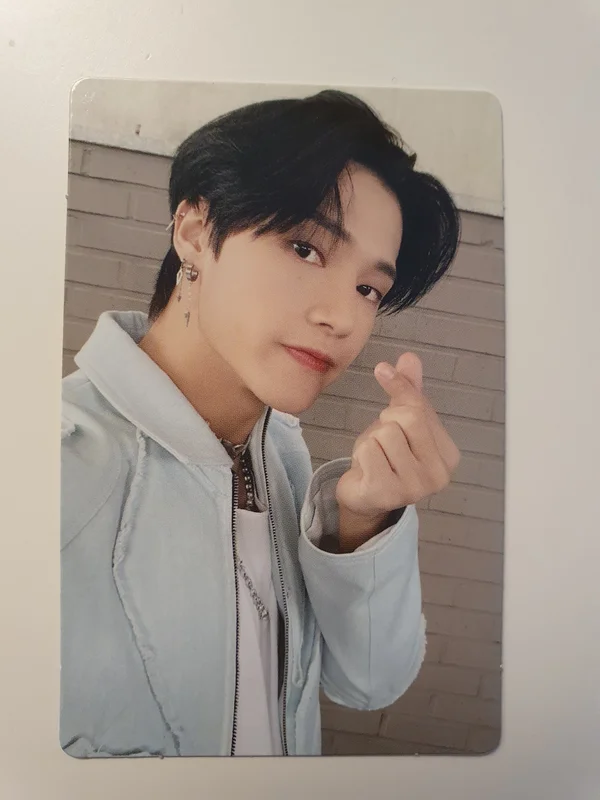 ATEEZ ウヨン THE WORLD EP.1 : MOVEMENT DIARY VER.